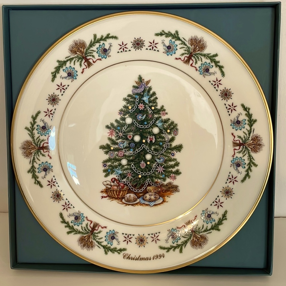 1994 Lenox Limited Edition Christmas Tree Series Poland